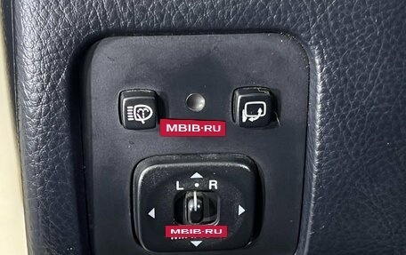 Lexus SC II рестайлинг, 2004 год, 1 599 000 рублей, 23 фотография