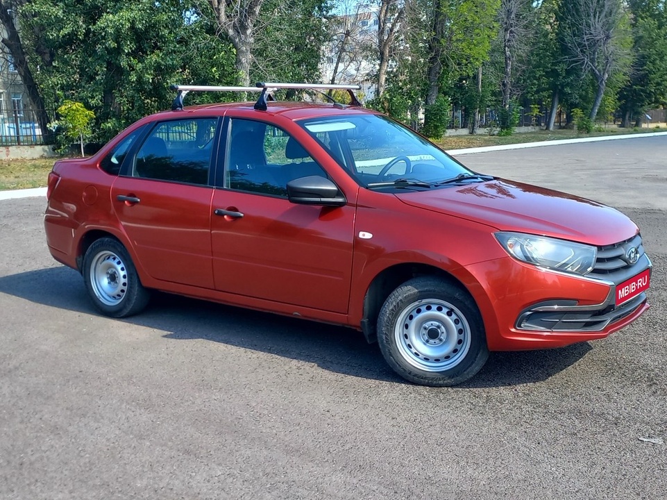 ВАЗ (LADA) Granta I рестайлинг, 2018 год, 570 000 рублей, 3 фотография