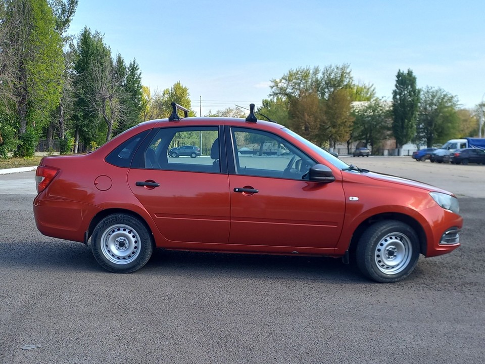 ВАЗ (LADA) Granta I рестайлинг, 2018 год, 570 000 рублей, 4 фотография