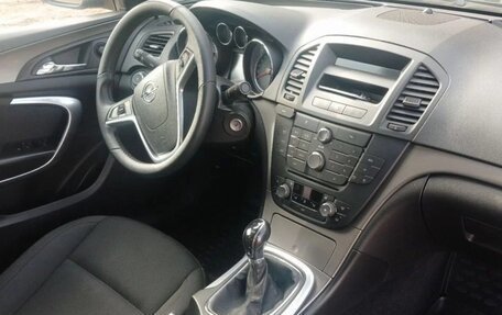 Opel Insignia II рестайлинг, 2010 год, 730 000 рублей, 7 фотография