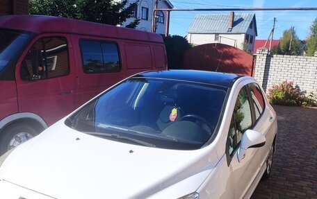 Peugeot 308 II, 2011 год, 750 000 рублей, 18 фотография