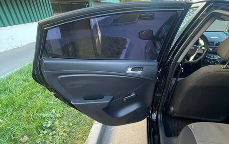 Hyundai Solaris II рестайлинг, 2011 год, 1 200 000 рублей, 24 фотография