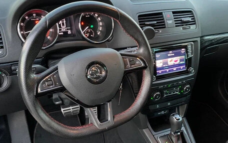 Skoda Yeti I рестайлинг, 2017 год, 1 700 000 рублей, 8 фотография