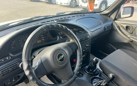 Chevrolet Niva I рестайлинг, 2012 год, 589 000 рублей, 11 фотография