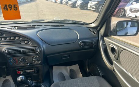 Chevrolet Niva I рестайлинг, 2012 год, 589 000 рублей, 15 фотография