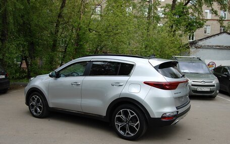 KIA Sportage IV рестайлинг, 2018 год, 2 990 000 рублей, 2 фотография
