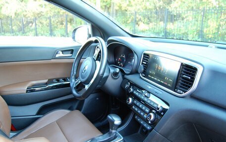 KIA Sportage IV рестайлинг, 2018 год, 2 990 000 рублей, 9 фотография