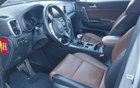 KIA Sportage IV рестайлинг, 2018 год, 2 990 000 рублей, 8 фотография