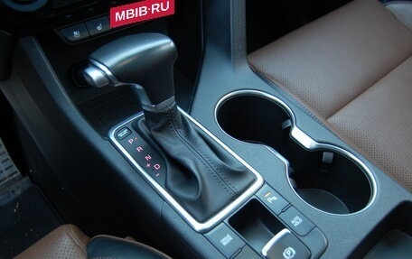 KIA Sportage IV рестайлинг, 2018 год, 2 990 000 рублей, 14 фотография
