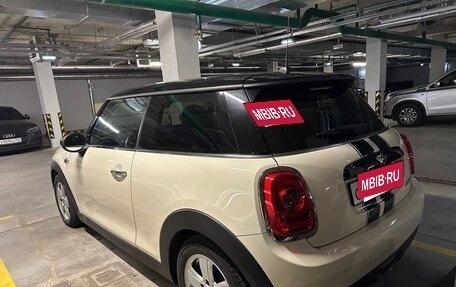 MINI Hatch, 2016 год, 1 770 000 рублей, 5 фотография