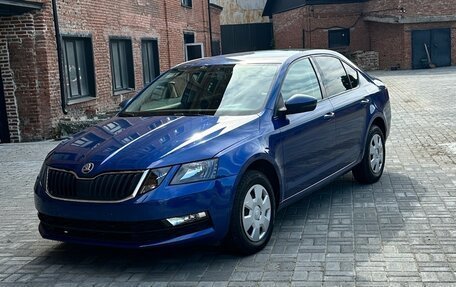Skoda Octavia, 2019 год, 1 300 000 рублей, 3 фотография