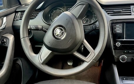 Skoda Octavia, 2019 год, 1 300 000 рублей, 6 фотография