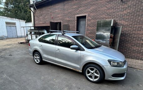 Volkswagen Polo VI (EU Market), 2011 год, 370 000 рублей, 3 фотография