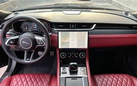 Jaguar XF II, 2022 год, 3 064 000 рублей, 5 фотография