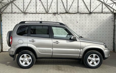 Chevrolet Niva I рестайлинг, 2018 год, 850 000 рублей, 9 фотография