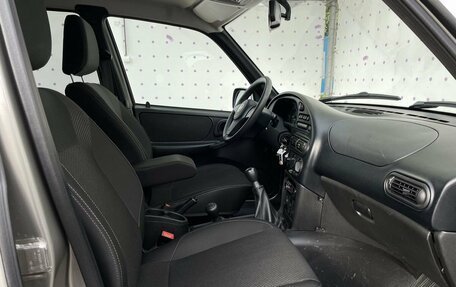 Chevrolet Niva I рестайлинг, 2018 год, 850 000 рублей, 12 фотография