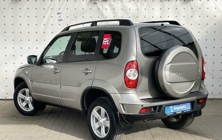 Chevrolet Niva I рестайлинг, 2018 год, 850 000 рублей, 5 фотография