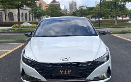 Hyundai Elantra, 2021 год, 1 400 000 рублей, 2 фотография