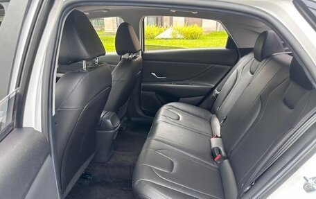 Hyundai Elantra, 2021 год, 1 400 000 рублей, 9 фотография