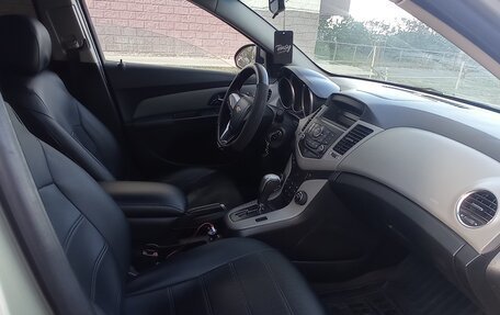 Chevrolet Cruze II, 2012 год, 650 000 рублей, 5 фотография