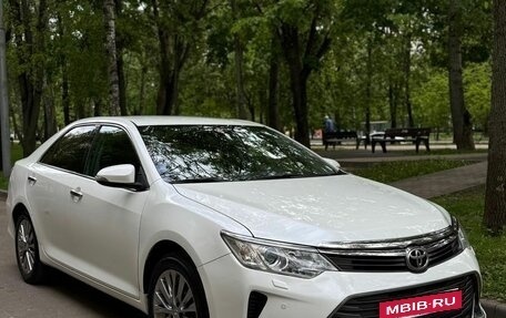Toyota Camry, 2014 год, 1 700 000 рублей, 2 фотография