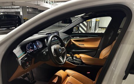 BMW 5 серия, 2021 год, 5 050 000 рублей, 15 фотография