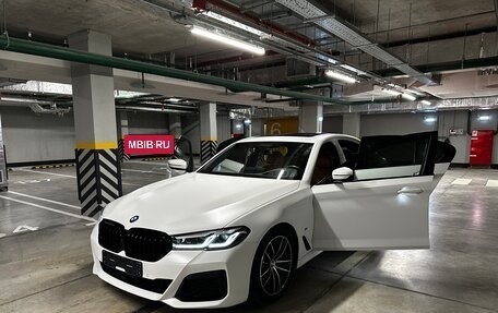 BMW 5 серия, 2021 год, 5 050 000 рублей, 12 фотография