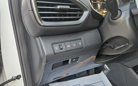 Hyundai Santa Fe IV, 2022 год, 2 400 000 рублей, 10 фотография
