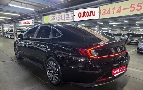 Hyundai Sonata VIII, 2022 год, 1 700 000 рублей, 4 фотография