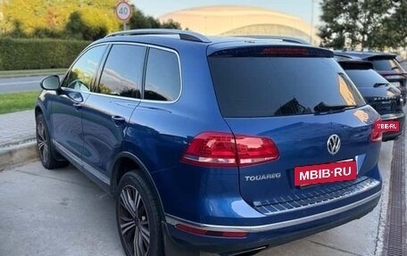 Volkswagen Touareg III, 2015 год, 2 950 000 рублей, 4 фотография