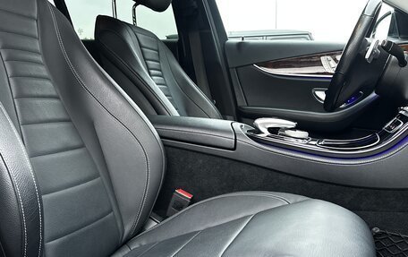 Mercedes-Benz E-Класс, 2016 год, 3 350 000 рублей, 22 фотография