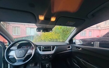 Hyundai Solaris II рестайлинг, 2019 год, 919 000 рублей, 10 фотография