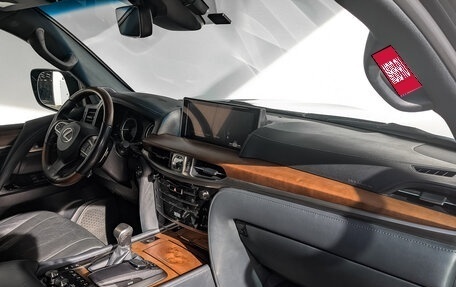 Lexus LX III, 2019 год, 8 600 000 рублей, 13 фотография