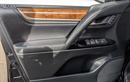 Lexus LX III, 2019 год, 8 600 000 рублей, 19 фотография