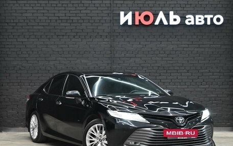 Toyota Camry, 2019 год, 2 800 000 рублей, 3 фотография