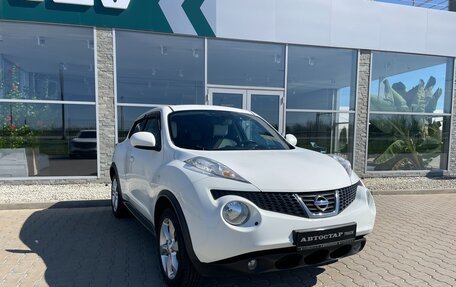 Nissan Juke II, 2012 год, 898 000 рублей, 2 фотография