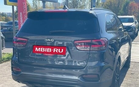 KIA Sorento III Prime рестайлинг, 2017 год, 2 000 000 рублей, 5 фотография