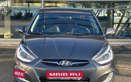 Hyundai Solaris II рестайлинг, 2013 год, 629 000 рублей, 2 фотография