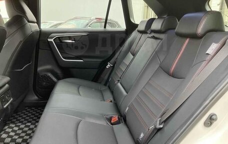 Toyota RAV4, 2022 год, 2 550 000 рублей, 20 фотография