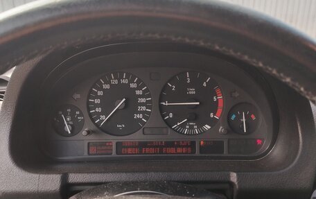 BMW X5, 2001 год, 750 000 рублей, 5 фотография