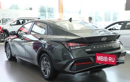 Hyundai Elantra, 2025 год, 1 900 000 рублей, 7 фотография