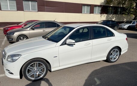 Mercedes-Benz C-Класс, 2010 год, 1 270 000 рублей, 2 фотография