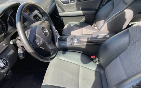 Mercedes-Benz C-Класс, 2010 год, 1 270 000 рублей, 6 фотография