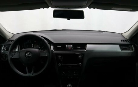 Skoda Rapid I, 2018 год, 950 000 рублей, 13 фотография