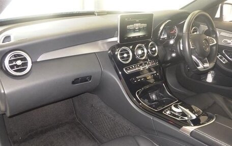 Mercedes-Benz C-Класс, 2017 год, 1 700 000 рублей, 4 фотография