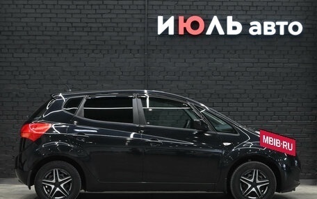 KIA Venga I, 2011 год, 800 000 рублей, 9 фотография
