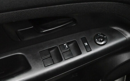 KIA Venga I, 2011 год, 800 000 рублей, 13 фотография