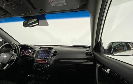 KIA Sorento II рестайлинг, 2018 год, 2 085 000 рублей, 14 фотография