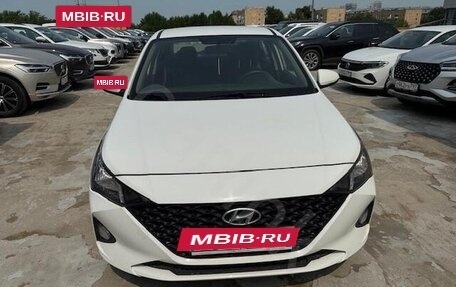 Hyundai Solaris II рестайлинг, 2021 год, 1 480 000 рублей, 2 фотография
