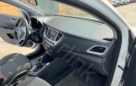 Hyundai Solaris II рестайлинг, 2021 год, 1 480 000 рублей, 14 фотография